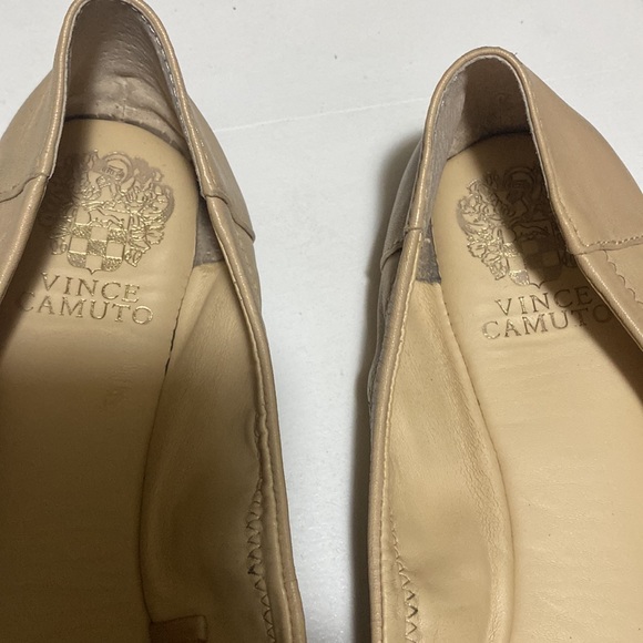 Vince Camuto flats - Picture 3 of 4